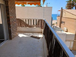 Flat  Narcis monturiol. Piso de 3 habitaciones con terraza y ascensor en torredembarra