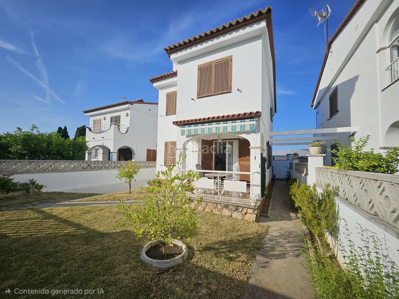 Foto 971f36a1-ae04-4505-991d-c4af59819f02. Casa amb calefacció aparcament a Marítima Sud Torredembarra