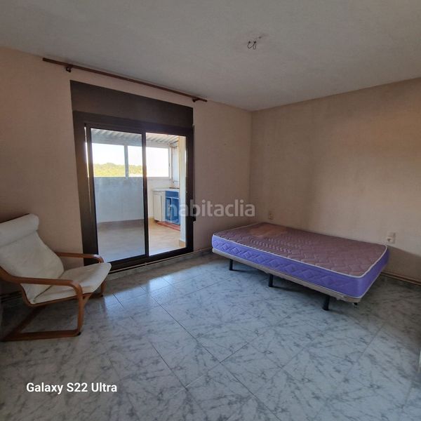 Foto b3ce1b5a-4c8b-4d4a-ad8d-258d52e46f30. Àtic amb calefacció a Pobla de Montornès (La)
