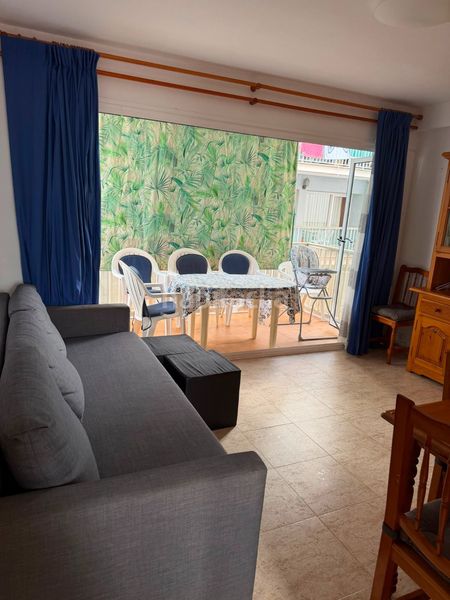 Foto 127abf99-0636-4e61-901a-403fc981b7ee. Piso en Calafell platja Calafell