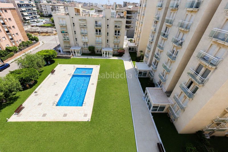 Foto a78703df-14f1-45ec-be9f-f735c774ea4e. Àtic amb calefacció aparcament piscina a L´Estany Calafell