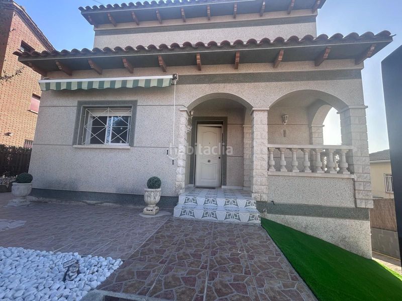 Foto 4354deab-5e3b-4bfc-b0ca-8a2317db1ba1. Chalet casa independiente en oasis park el vendrell en Vendrell (El)
