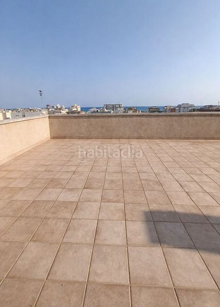 Foto d7dbf91c-df2e-4e4a-a32f-1b7b0ef8c38d. Àtic amb calefacció aparcament a Segur de Calafell nucli urbà Segur de Calafell