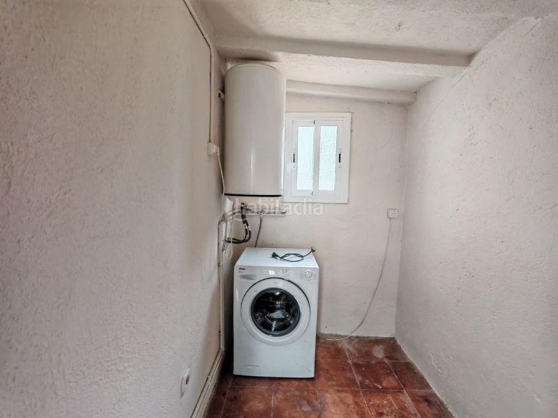 Foto 5c498c9f-d9ef-4e06-9e23-096518f389c5. Casa aparellada amb calefacció a Segur de Calafell nucli urbà Segur de Calafell