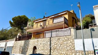Xalet  Lituania. Chalet en segur de calafell