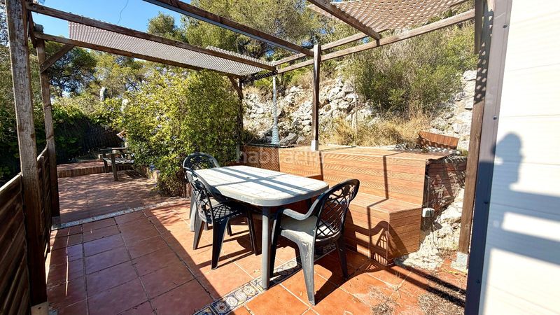 Foto a8ac23b7-b70a-4ffa-9bfc-7ea3f3f60d85. Xalet amb calefacció aparcament piscina a Segur de Calafell nucli urbà Segur de Calafell