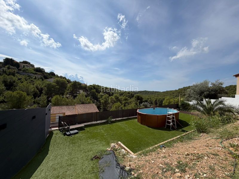 Foto 3efd3d27-ce0a-4476-ba37-d90e89b88e2d. Casa aparellada amb calefacció aparcament piscina a Segur de Calafell