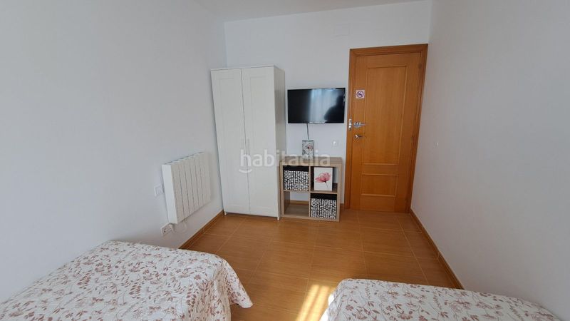 Foto ba39a93e-336f-4709-b0d7-1ceb482ac796. Casa aparellada amb calefacció aparcament piscina a Segur de Calafell