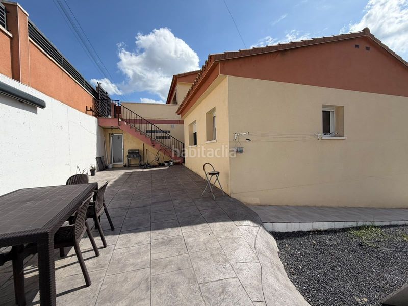 Foto c4ce6559-e9d5-4b38-a9c9-5e2e44df8e84. Casa aparellada amb calefacció aparcament piscina a Segur de Calafell