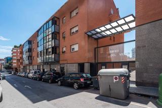 Parking voiture à Carrer de gaudí 9. Se venden 8 plazas de parking en manresa (ed. forn del vidre)