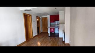 Appartamento in Puerta de Murcia-Colegios. Acogedor piso en ocaña con comodidades y vistas