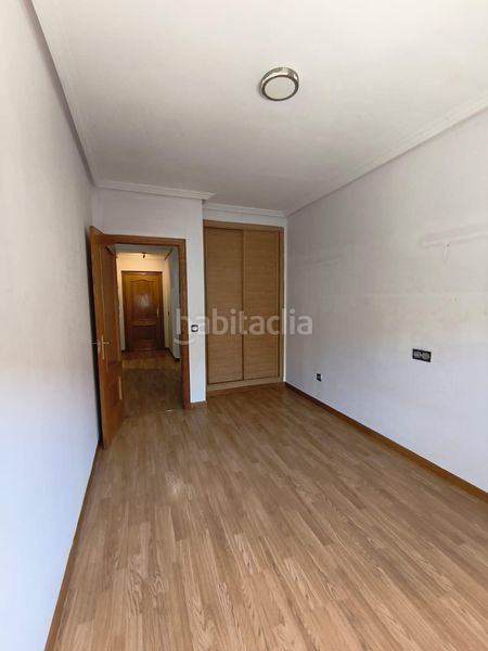 Foto e05dd207-4745-4a4d-adc9-977d32563d3f. Planta baixa amb calefacció a Entrada-Gasolineras Ocaña