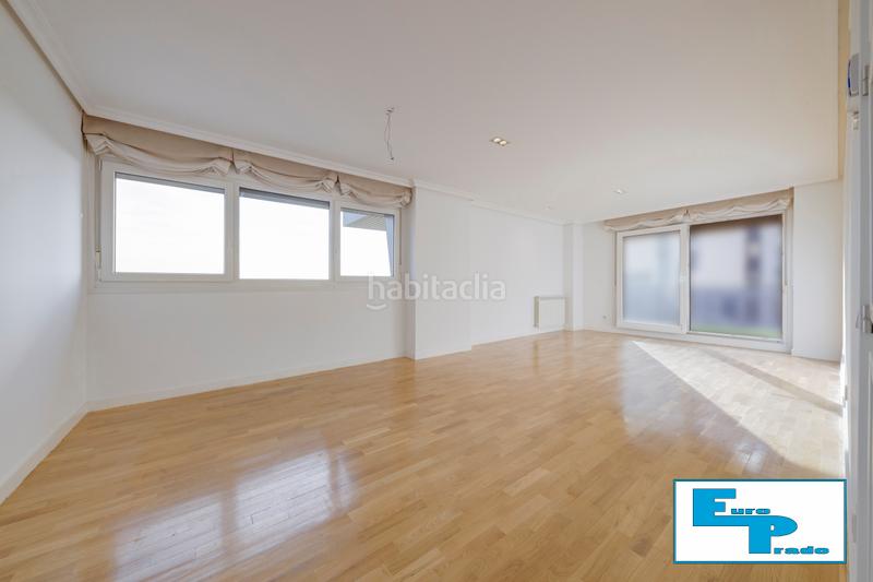 Foto ab908a61-f5fe-4494-a338-0291b6eeda53. Piso ***categoria distincion y con todo lo soñado***tu ilusion cumplida . te enamorará!!! en Madrid