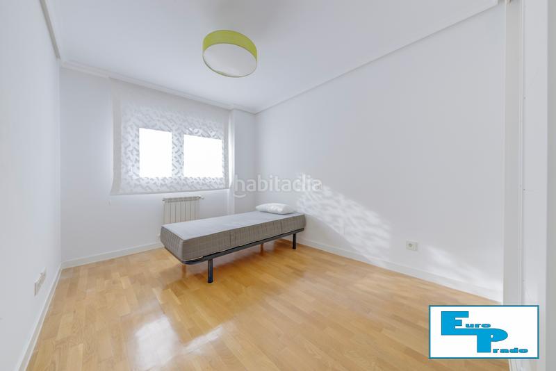 Foto bebd2200-f14e-4a29-bd53-23bbc90c8b16. Piso ***categoria distincion y con todo lo soñado***tu ilusion cumplida . te enamorará!!! en Madrid