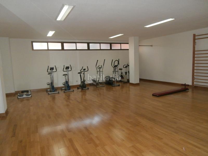 Foto acb0e774-2000-4a21-8b48-ebc5655a7bed. Rent flat with fireplace heating parking pool in Avenida Europa Pozuelo de Alarcón