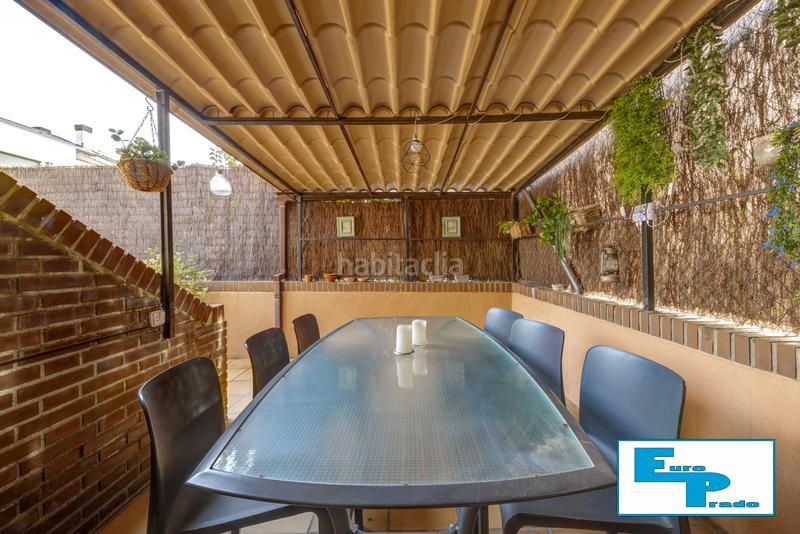 Foto bf5156c0-f851-4dd4-acdd-6821cac4970f. Casa aparellada amb xemeneia calefacció aparcament piscina a Rozas de Madrid (Las)