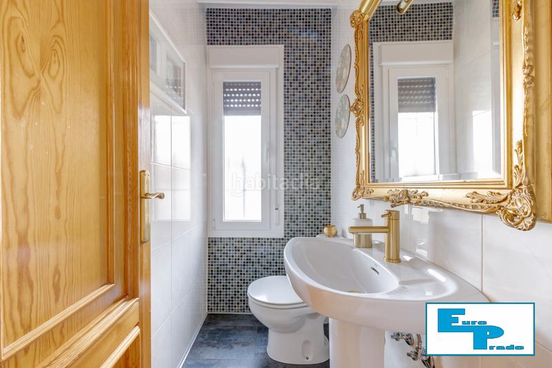 Foto decd1a58-796b-4d36-a6ec-c8b650302fa4. Casa aparellada amb xemeneia calefacció aparcament piscina a Rozas de Madrid (Las)