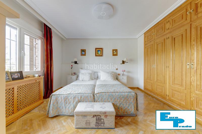 Foto deee6ce8-25a8-4c08-8907-7095152b9e35. Casa aparellada amb xemeneia calefacció aparcament piscina a Rozas de Madrid (Las)