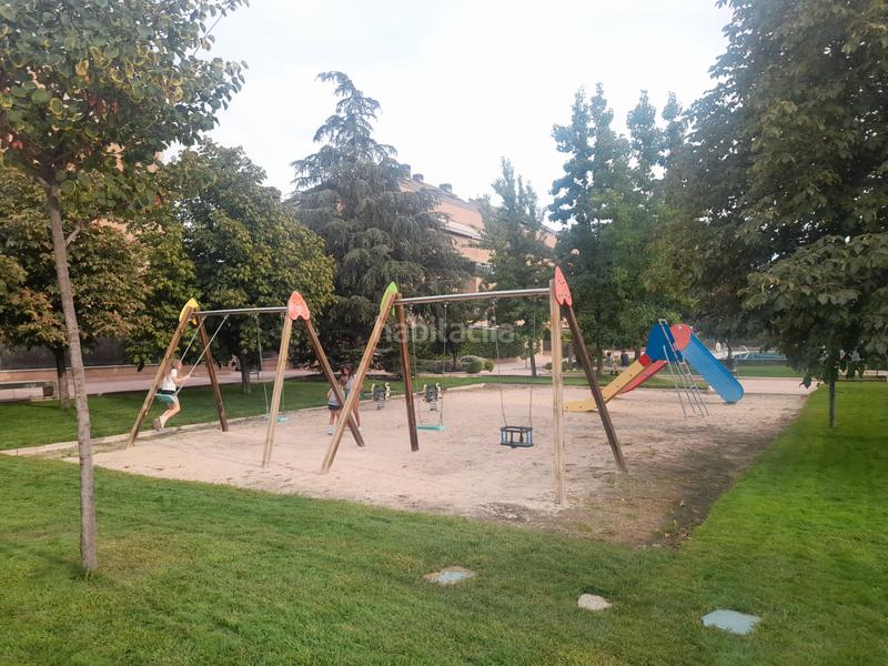 Foto 50b2c8e7-530b-4bf7-b4f4-5d77e065ebcd. Duplex with heating pool in Somosaguas Pozuelo de Alarcón