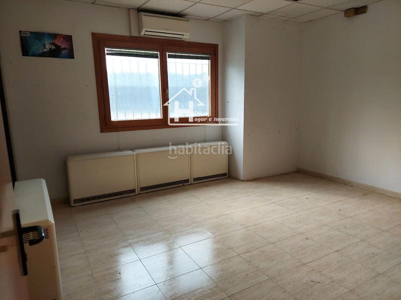 Foto 6e4f129a-13ac-421e-92e0-fda55824424d. Local comercial  , dividido en oficinas y salas, con iva deducible en Guadalajara