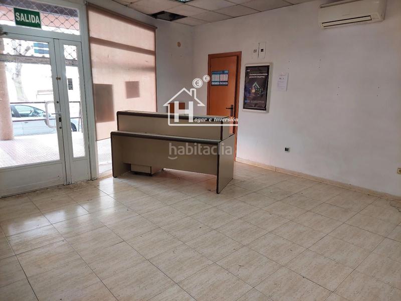 Foto e4681e98-f48e-4d98-ae8f-e2e44fee5fe4. Local comercial  , dividido en oficinas y salas, con iva deducible en Guadalajara
