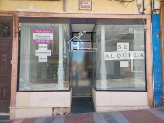 Location Local commercial  Mayor. Local en calle mayor a escasos metros de la plaza mayor de guada