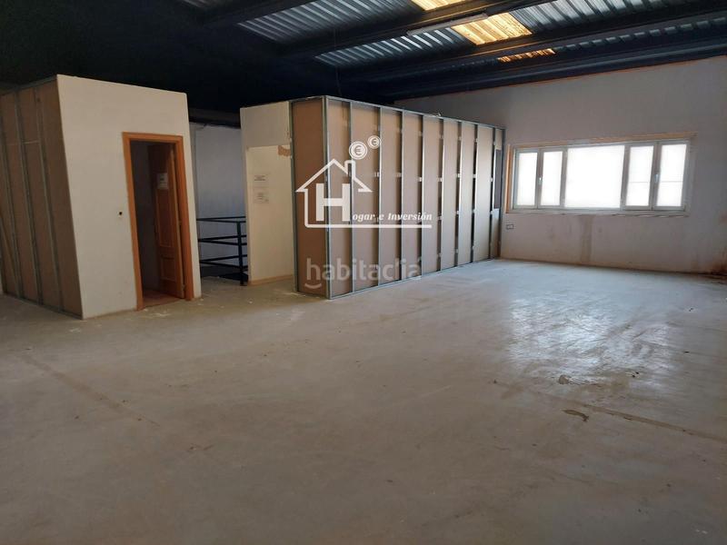 Foto a64ee506-ddfb-4556-bfc9-2810ebce04a3. Bâtiment à usage industriel dans Cabanillas del Campo