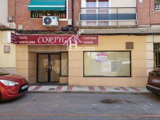 Locale commerciale in Wenceslao Argumosa