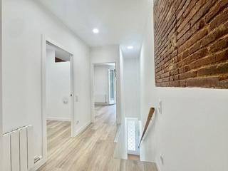 Ático  Escola pia. Atico en venta en centro, 3 dormitorios.