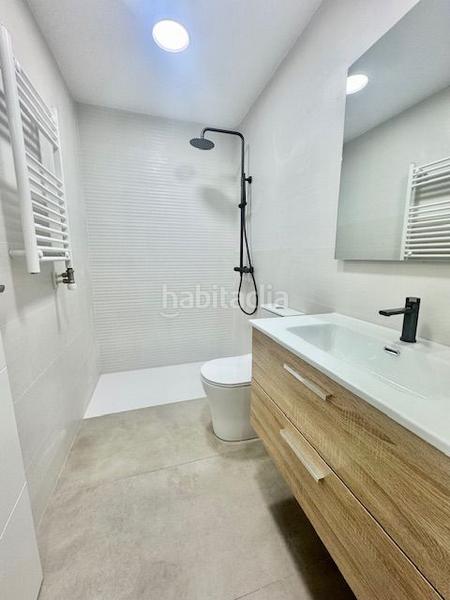 Foto edb5a474-c360-4784-a81b-e2c7326463b7. Ático atico en venta en centro, 3 dormitorios. en Sabadell