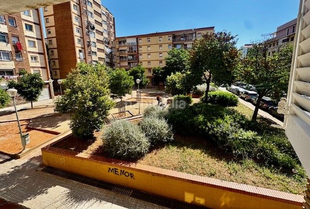 Foto 9387d35e-2caf-48d0-87fc-487f2eee7c8a. Pis amb calefacció a Creu Alta Sabadell