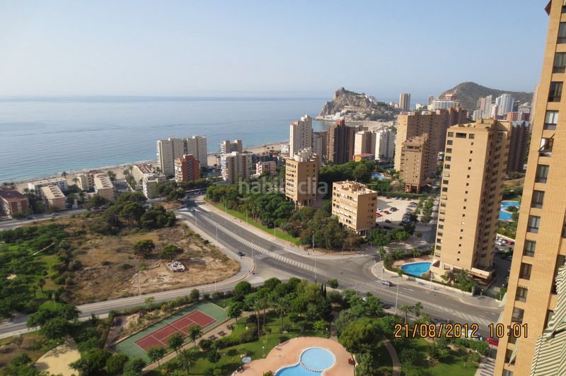 Foto 8cb62396-e318-4084-898a-1edefd1dc05f. Pis amb piscina a Playa Poniente Benidorm