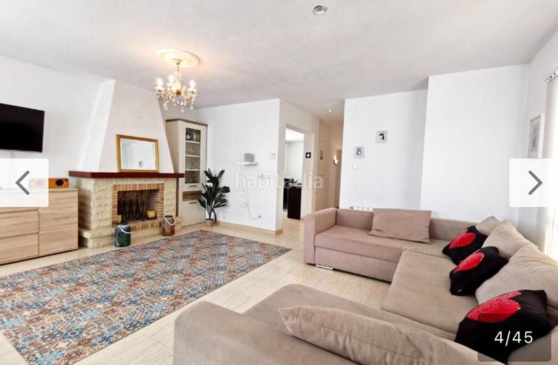 Foto a879b55e-5e50-4769-9e2f-42855f575faf. Maison jumelée avec chauffage dans Altea ciudad Altea