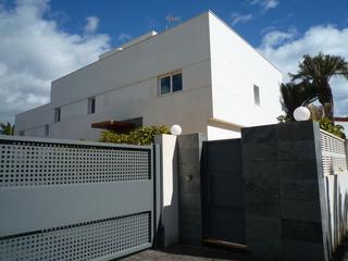 Casa in L´Albir. Chalet moderno en albir