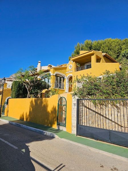 Foto 156ac673-0a5a-48da-89c4-485d93f5333e. Casa amb calefacció piscina a Altea hills Altea