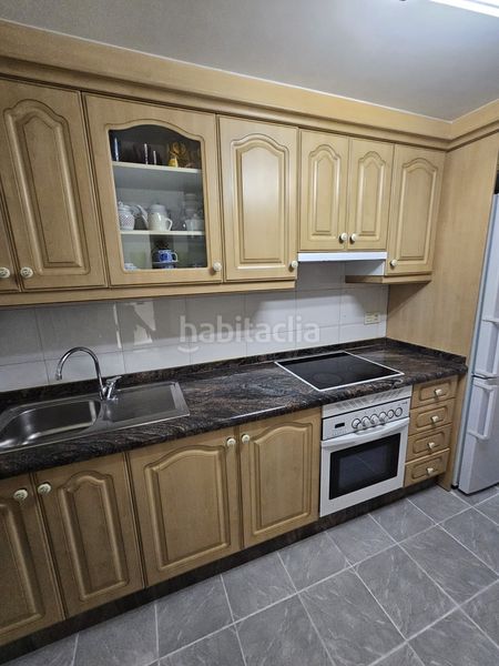 Foto a52e2880-b4d6-4ade-b69d-e4a42d6f7a0a. Pis a cala Finestrat Finestrat