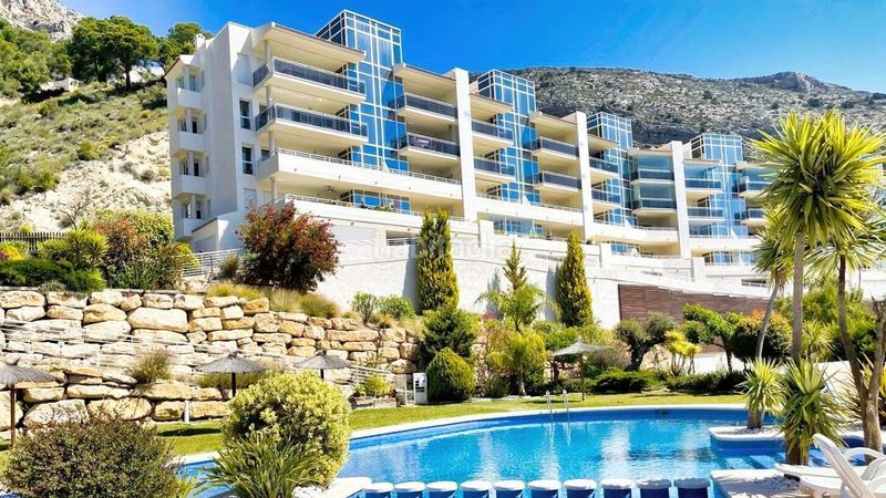 Foto ee4afd18-7b40-4cda-95b0-f112fc54b234. Rent flat with heating pool in Altea hills Altea