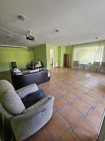 Foto 90a87560-b993-4038-85b5-8009138c1269. Casa amb calefacció piscina a Varadero Nucia (la)