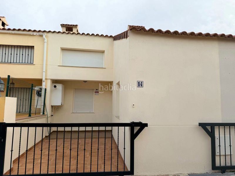 Foto 4577e282-e2c7-4ae7-9224-5c2665e2cb65. Casa adossada amb calefacció piscina a Torás