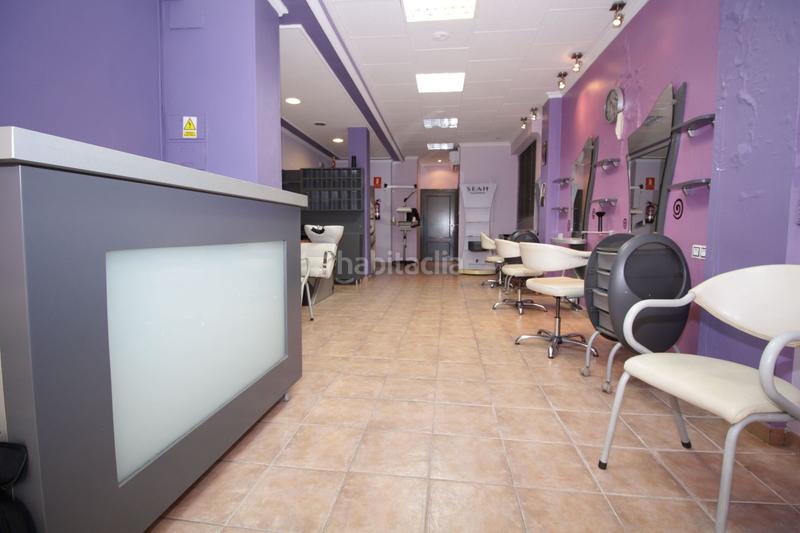 Foto 3576fbd6-a570-4745-b5ba-2ced5920572a. Alquiler local comercial local en alquiler antigua peluqueria en Torrent