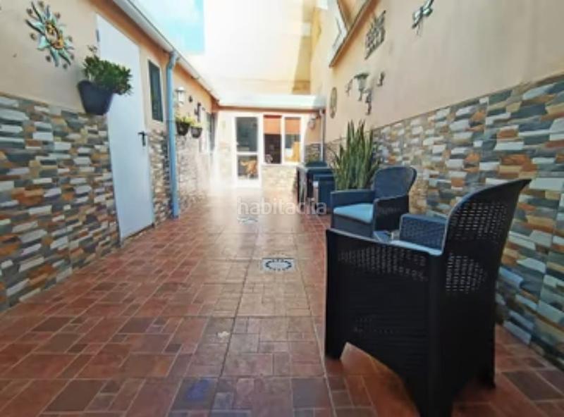 Foto 3c05709f-e083-40f4-b62c-81f56d55b856. Casa in Zona la Ermita Torrent