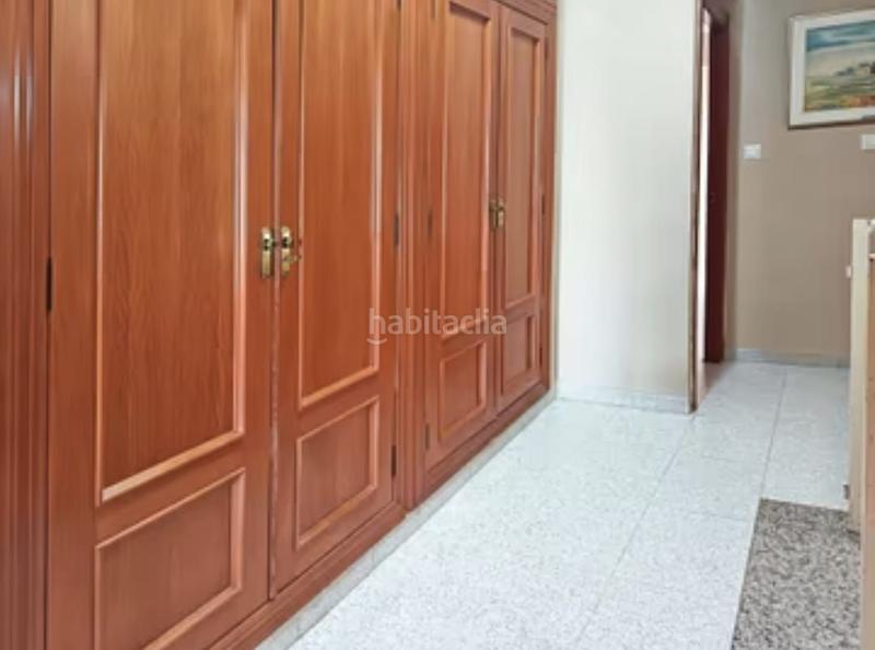 Foto 6d581871-403d-46d9-8b14-adeb8c3791fc. Casa in Zona la Ermita Torrent