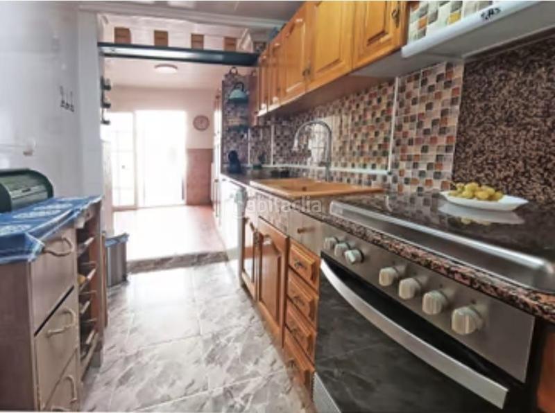 Foto fc08753d-a240-48e3-855e-137892991e03. Casa in Zona la Ermita Torrent