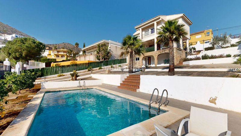 Foto 241910ee-962a-4c38-af65-cdb13549a91e. Casa a Sierra Perenchiza-Cumbres de Calicanto-Sto Domingo Chiva