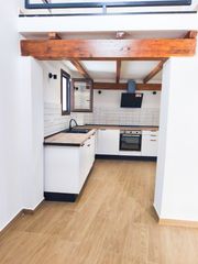 Casa a Requena. Casa de pueblo totalmente rehabilitada de diseño