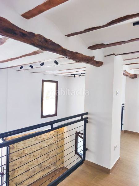 Foto bef398da-b2d1-451e-86c3-17ac60fa3273. Casa a Requena