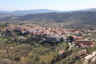 Maison à Torás. Adosado en torás alto palancia castellón
