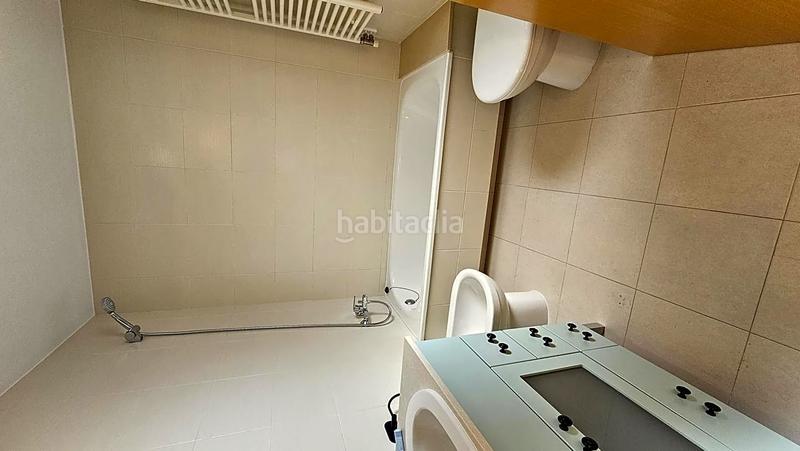 Foto 949298de-1841-4e3c-b264-f6d698d36519. Location duplex avec chauffage dans Barri del Centre Terrassa