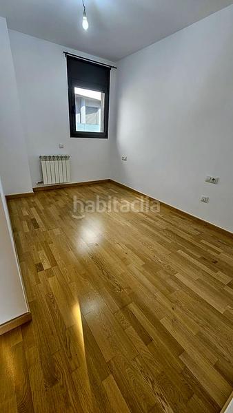 Foto 28eb0be3-602d-4231-ad75-dada93495abd. Miete zweistöckige wohnung mit heizung in Barri del Centre Terrassa