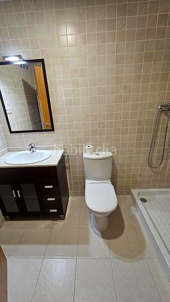 Foto 37bd5b23-8ac8-4741-a310-bf25ef447262. Miete zweistöckige wohnung mit heizung in Barri del Centre Terrassa